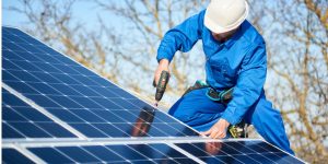 Installation Maintenance Panneaux Solaires Photovoltaïques à Charre